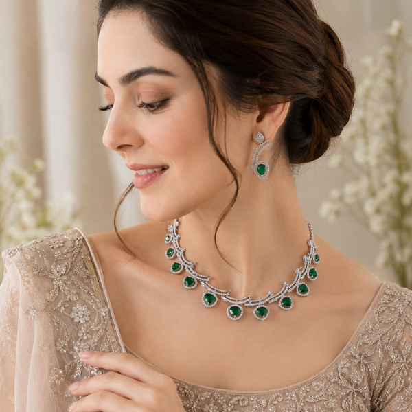 Luxury Pear Cut Emerald Green Crystal Necklace & Earrings Set